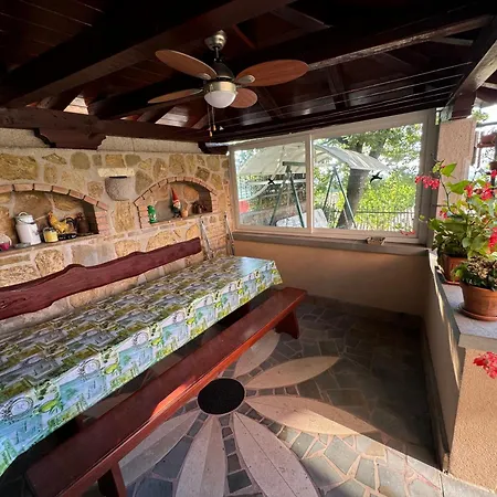 Appartamento Olives House In Izola