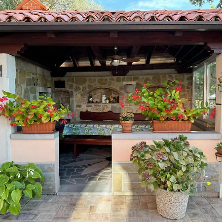 Olives House In * Изола